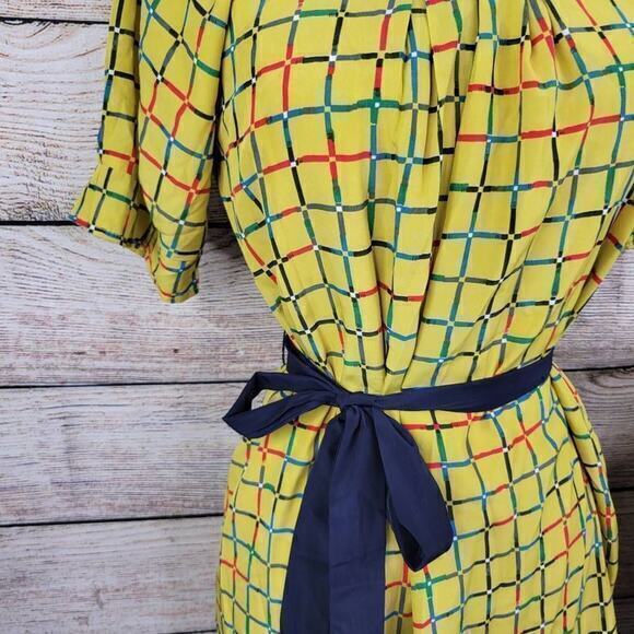 Emmelee Women's Zip Back Midi Belted Dress Size Small - Picture 3 of 8